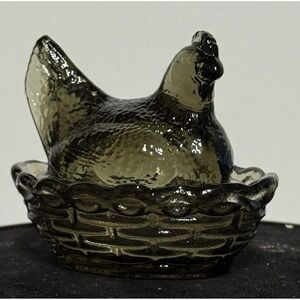 Rosso Titian Hen On Nest